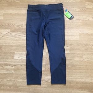 Athletic Works Dri-More capris